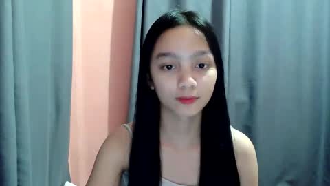 Snapshot of shypinay_kaira chatting on 09-19-25, 05:31 kaira online show from 09-19-25, 05:31