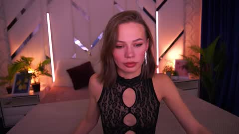 shyysiren online show from 12-15-25, 08:40