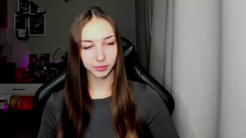 SIA online show from 01-17-26, 02:49