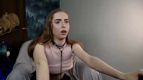 Snapshot of sia_see_you chatting on 11-25-25, 01:16 sia_see_you online show from 11-25-25, 01:16