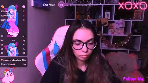 Snapshot of siashine chatting on 12-08-24, 04:28 siashine online show from 12-08-24, 04:28