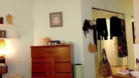 sicklitgirl online show from 10-17-25, 11:07