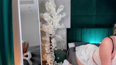 Sidny online show from 03-16-26, 09:13