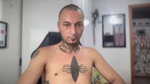 Snapshot of sidvicious23cm chatting on 09-09-25, 05:12 sidvicious23cm online show from 09-09-25, 05:12