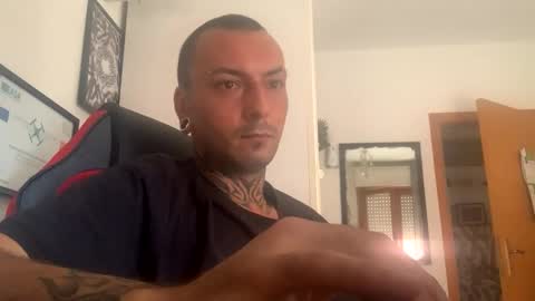 Snapshot of sidvicious23cm chatting on 09-23-25, 07:55 sidvicious23cm online show from 09-23-25, 07:55