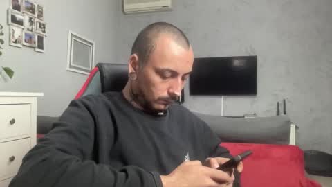 sidvicious23cm online show from 02-23-26, 06:49