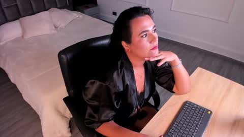 Siena Rosewood online show from 11-21-25, 03:38