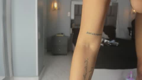 Keira online show from 10-24-25, 11:39