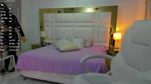 Sienna  online show from 01-09-26, 11:24