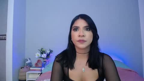 Snapshot of siirena chatting on 11-22-25, 07:13 siirena online show from 11-22-25, 07:13