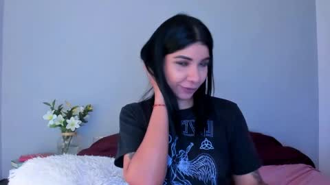 Snapshot of siirena chatting on 11-29-25, 04:43 siirena online show from 11-29-25, 04:43