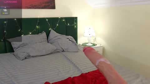 Snapshot of silesta_moon chatting on 03-02-26, 07:15 silesta_moon online show from 03-02-26, 07:15