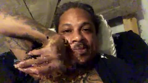 Snapshot of silkk10 chatting on 11-03-25, 01:40 Silkk10 online show from 11-03-25, 01:40