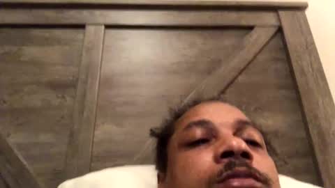 Snapshot of silkk10 chatting on 11-19-25, 01:05 Silkk10 online show from 11-19-25, 01:05