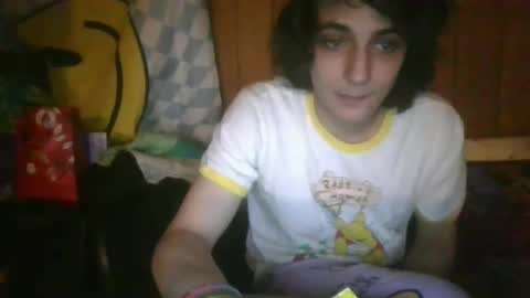 Snapshot of sillycutecow chatting on 02-18-25, 12:15 Hailey online show from 02-18-25, 12:15