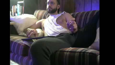 Snapshot of silu1027 chatting on 02-24-26, 05:33 silu1027 online show from 02-24-26, 05:33