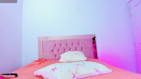 Silvana online show from 01-28-25, 03:46