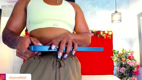 Snapshot of silvannafit chatting on 03-15-26, 09:04 Silvana Fit online show from 03-15-26, 09:04