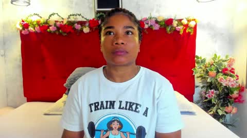 Snapshot of silvannafit chatting on 04-06-26, 11:44 Silvana Fit online show from 04-06-26, 11:44