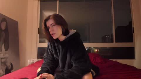 Snapshot of silverhase1 chatting on 02-05-25, 03:45 silverhase1 online show from 02-05-25, 03:45
