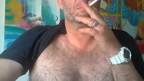 Snapshot of silversurfer1010 chatting on 12-22-24, 09:22 Silver online show from 12-22-24, 09:22