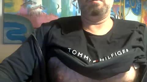 Snapshot of silversurfer1010 chatting on 01-16-25, 08:03 Silver online show from 01-16-25, 08:03