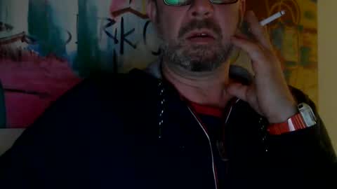 Snapshot of silversurfer1010 chatting on 02-25-25, 10:50 Silver online show from 02-25-25, 10:50