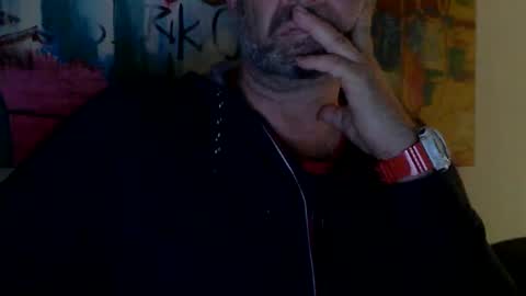 Snapshot of silversurfer1010 chatting on 03-01-25, 10:42 Silver online show from 03-01-25, 10:42