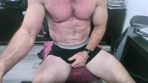 Snapshot of silvertick70 chatting on 12-25-24, 06:20 silvertick70 online show from 12-25-24, 06:20