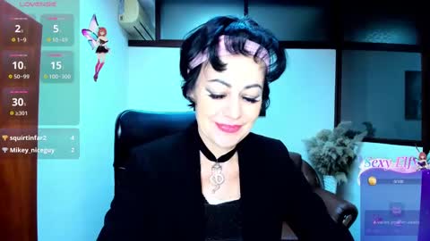 Silvia Wallec online show from 01-18-25, 04:31
