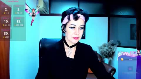Silvia Wallec online show from 01-19-25, 06:42