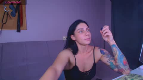 simona_moonshine online show from 12-02-25, 05:52