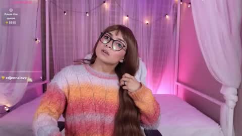 Snapshot of simone_sky chatting on 01-18-26, 12:47 simone_sky online show from 01-18-26, 12:47