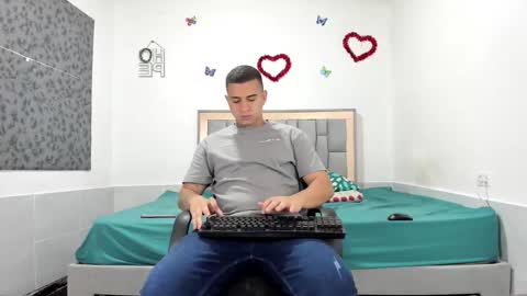 SIMON KELER online show from 10-12-25, 07:57