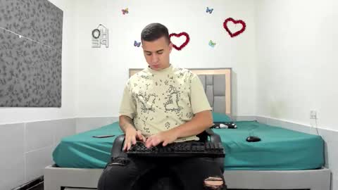 SIMON KELER online show from 10-16-25, 02:07