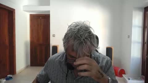 Snapshot of simonthenudist chatting on 11-23-25, 07:52 Simon online show from 11-23-25, 07:52