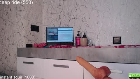 regina online show from 10-13-25, 07:52