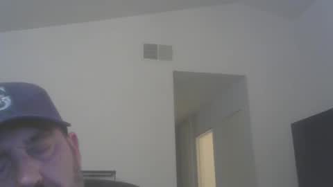 Snapshot of simplesamesq chatting on 12-25-24, 04:54 simplesamesq online show from 12-25-24, 04:54