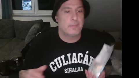 Snapshot of sinalco1975 chatting on 09-11-25, 09:04 sinalco1975 online show from 09-11-25, 09:04