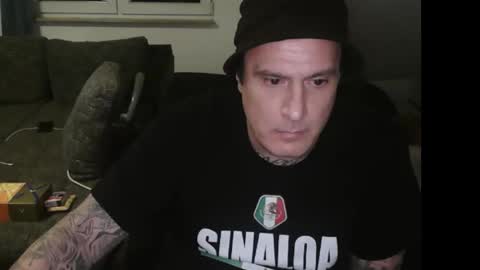 Snapshot of sinalco1975 chatting on 09-13-25, 03:06 sinalco1975 online show from 09-13-25, 03:06