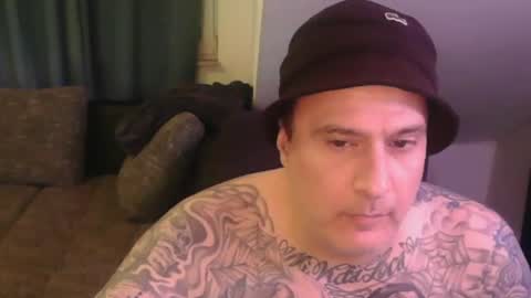 Snapshot of sinalco1975 chatting on 10-28-25, 05:22 sinalco1975 online show from 10-28-25, 05:22