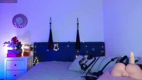 Ms. Sindel online show from 01-07-25, 01:57