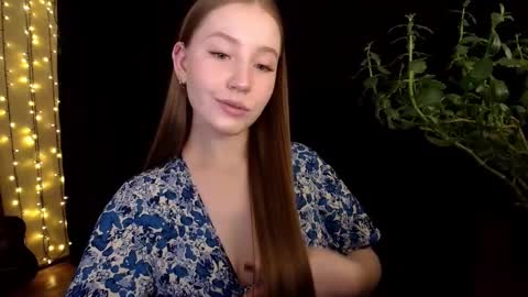 Sindi online show from 10-15-25, 01:44