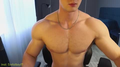 Snapshot of sinffuly chatting on 02-09-26, 08:51 Richard online show from 02-09-26, 08:51