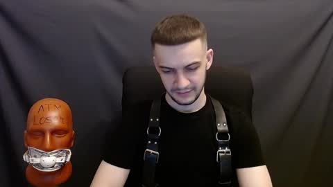 Snapshot of sir_damien chatting on 12-03-24, 01:21 Sir Damien online show from 12-03-24, 01:21