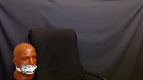 Snapshot of sir_damien chatting on 12-08-24, 08:47 Sir Damien online show from 12-08-24, 08:47