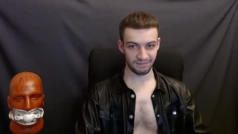 Snapshot of sir_damien chatting on 12-22-24, 08:47 Sir Damien online show from 12-22-24, 08:47