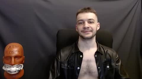 Snapshot of sir_damien chatting on 12-24-24, 08:38 Sir Damien online show from 12-24-24, 08:38