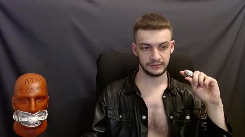 Snapshot of sir_damien chatting on 12-29-24, 02:38 Sir Damien online show from 12-29-24, 02:38