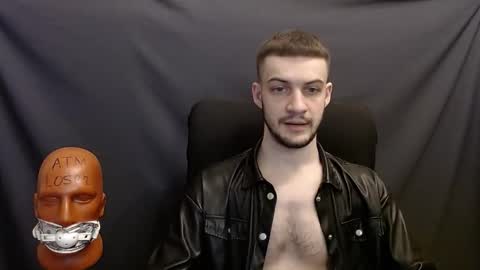 Snapshot of sir_damien chatting on 12-29-24, 08:48 Sir Damien online show from 12-29-24, 08:48